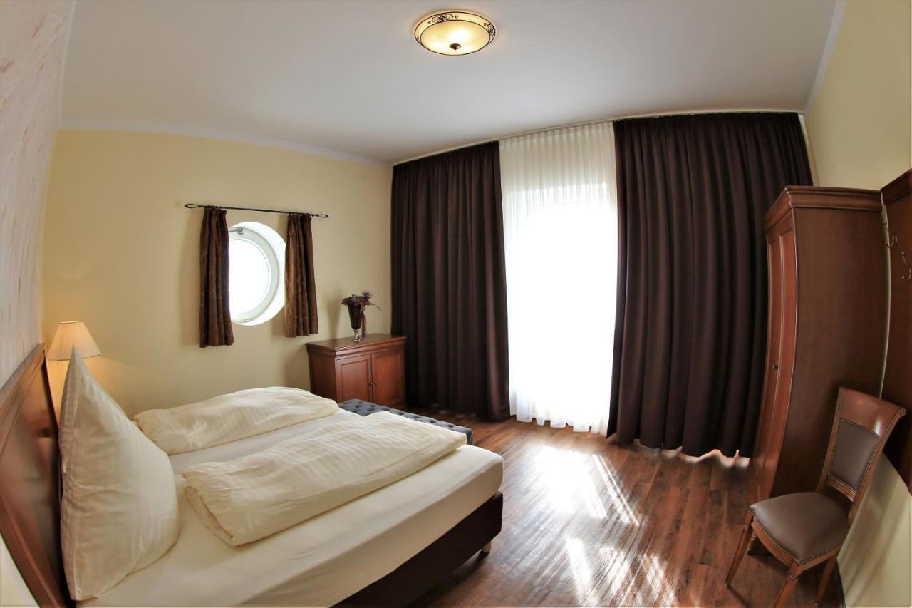 Aparthotel Scheuer เฮิร์ท ภายนอก รูปภาพ